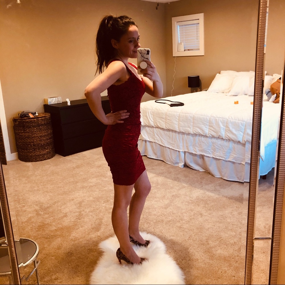 Red Lacy Ruched Dress - Picture 6 of 6